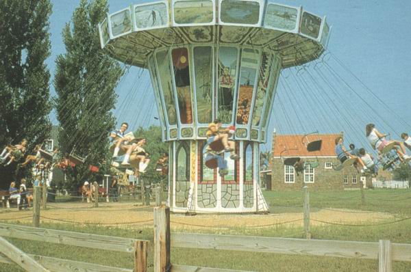 Zweef Molen Dutch Swing Dutch Village Holland (newer photo)